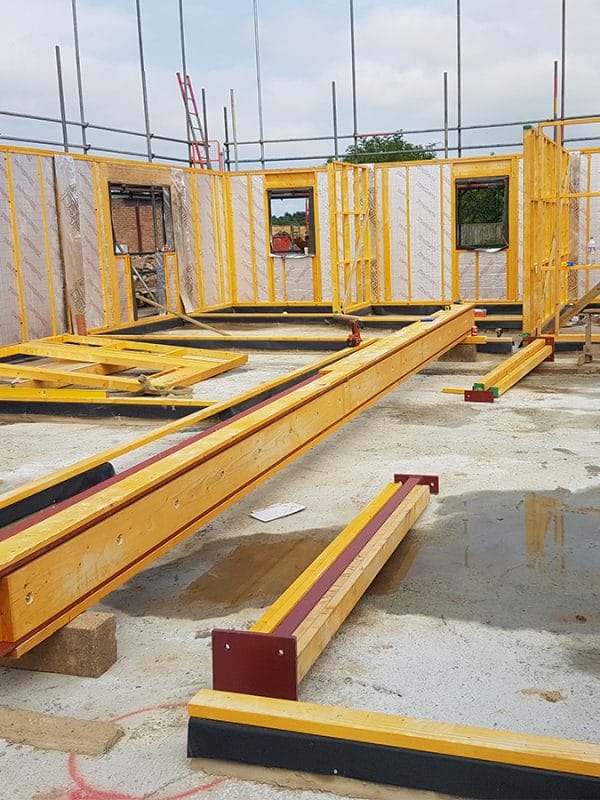Estructura de madera o de hormigón para una casa pasiva